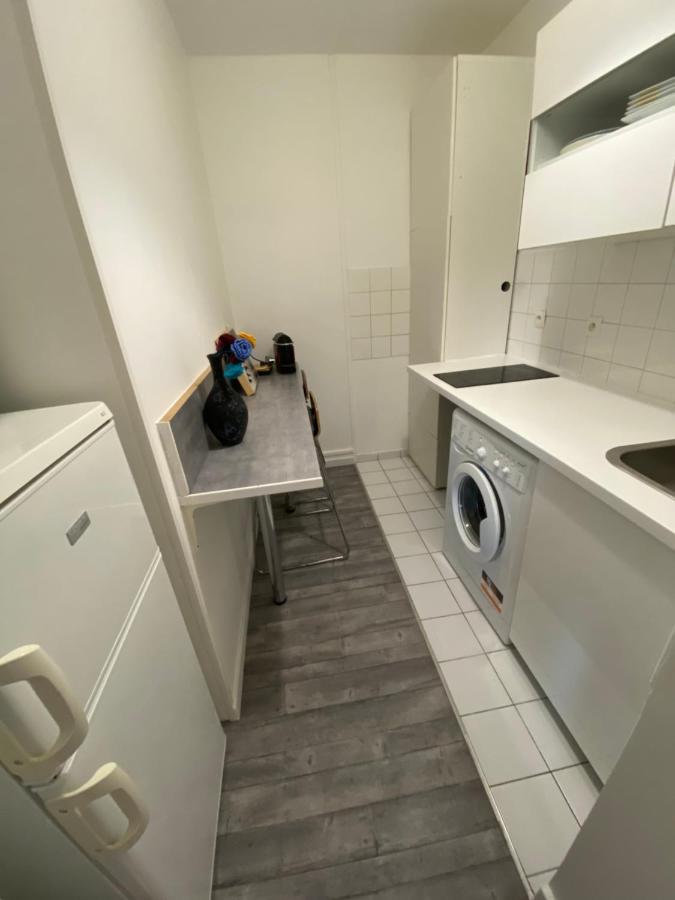 Studio Courbevoie Paris Buitenkant foto