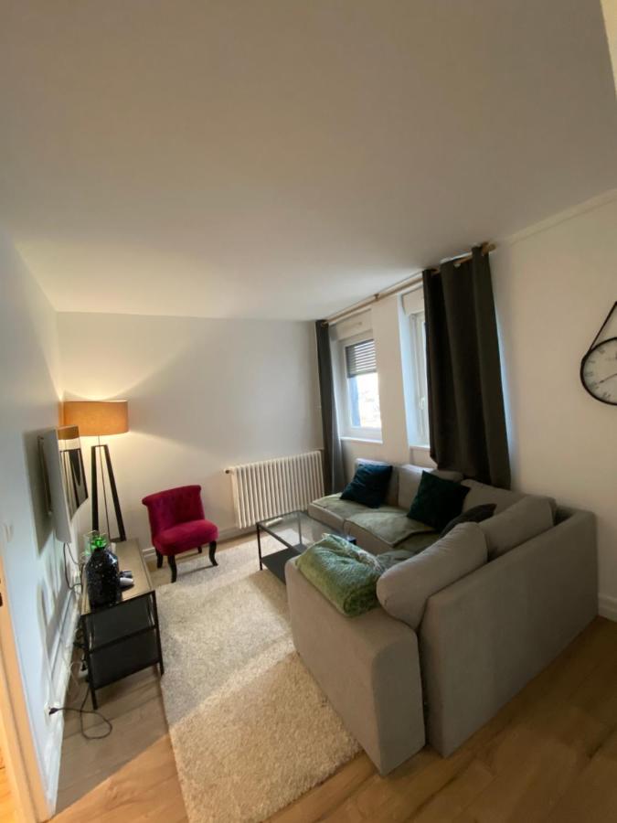 Studio Courbevoie Paris Buitenkant foto